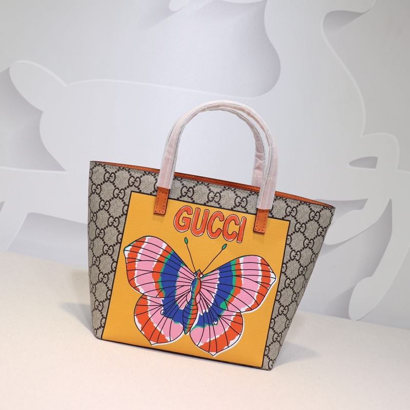 G*u*i shopping bags